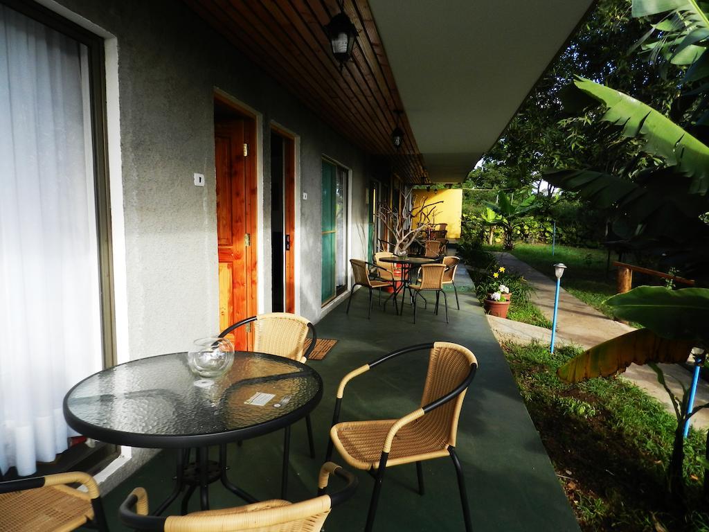 Mangai Rapa Nui Hotel Hanga Roa Exterior photo